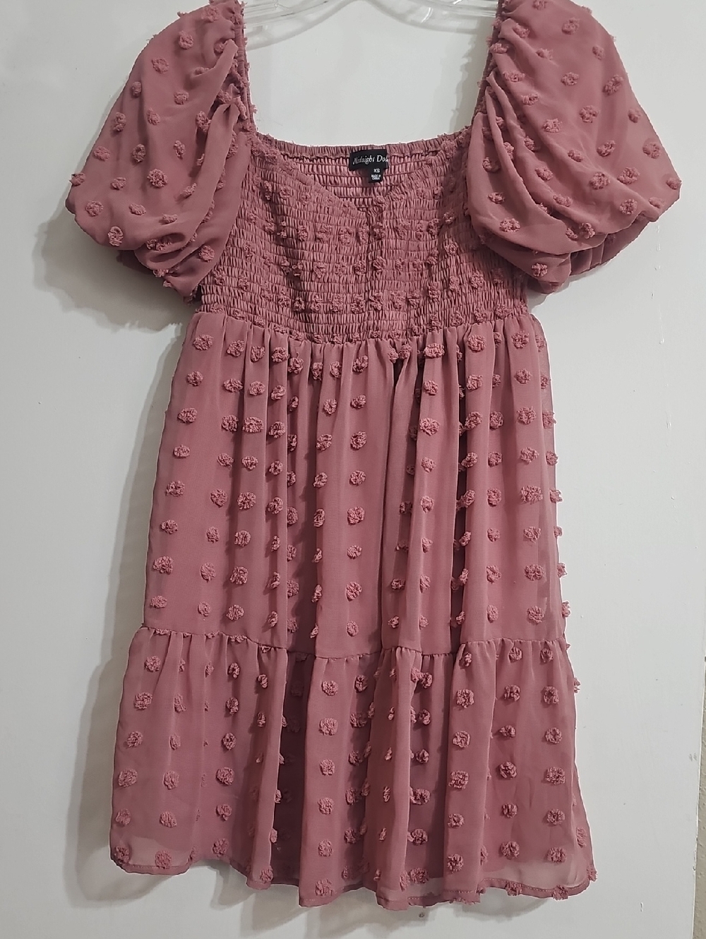 Rose Pink Puff-Sleeve Dress